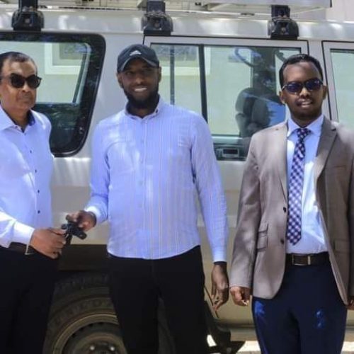 Daawo Wasaaradda qorshenta Dowlada koonfur galbeed oo lagu wareejiyay Gaadiid